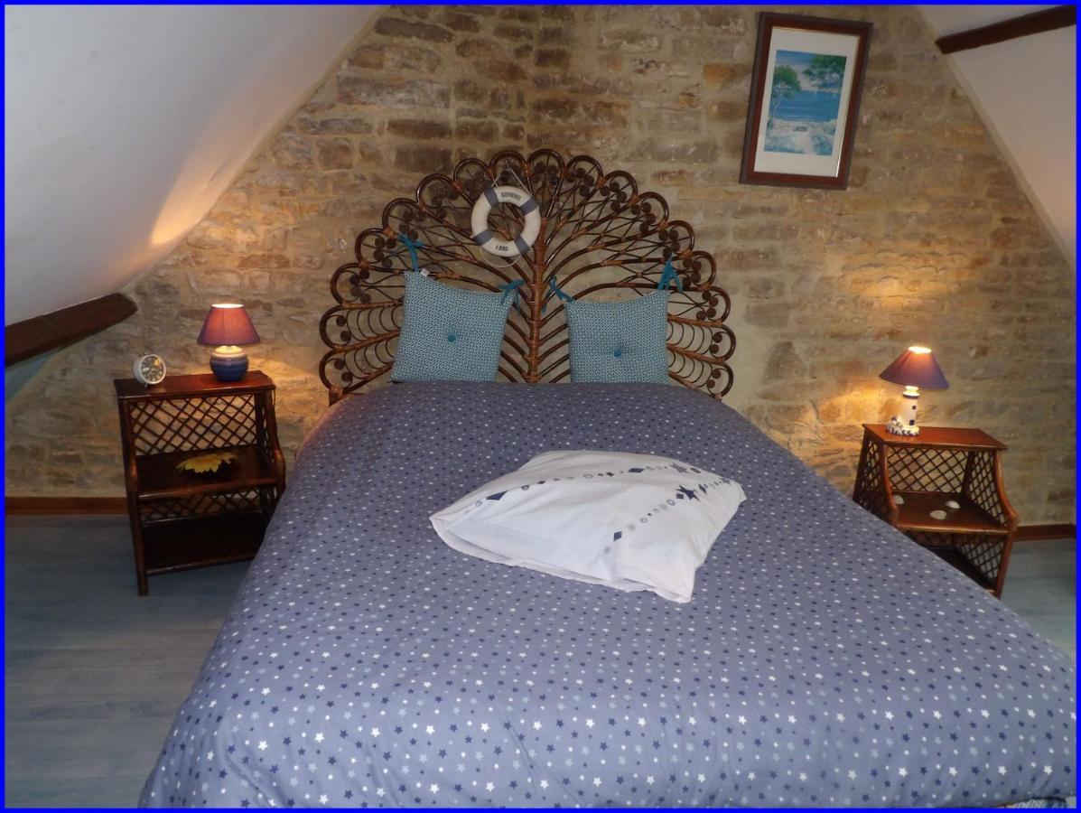Meuvaines Chambres Et Tables D'Hotes A L'Auberge Touristique מראה חיצוני תמונה
